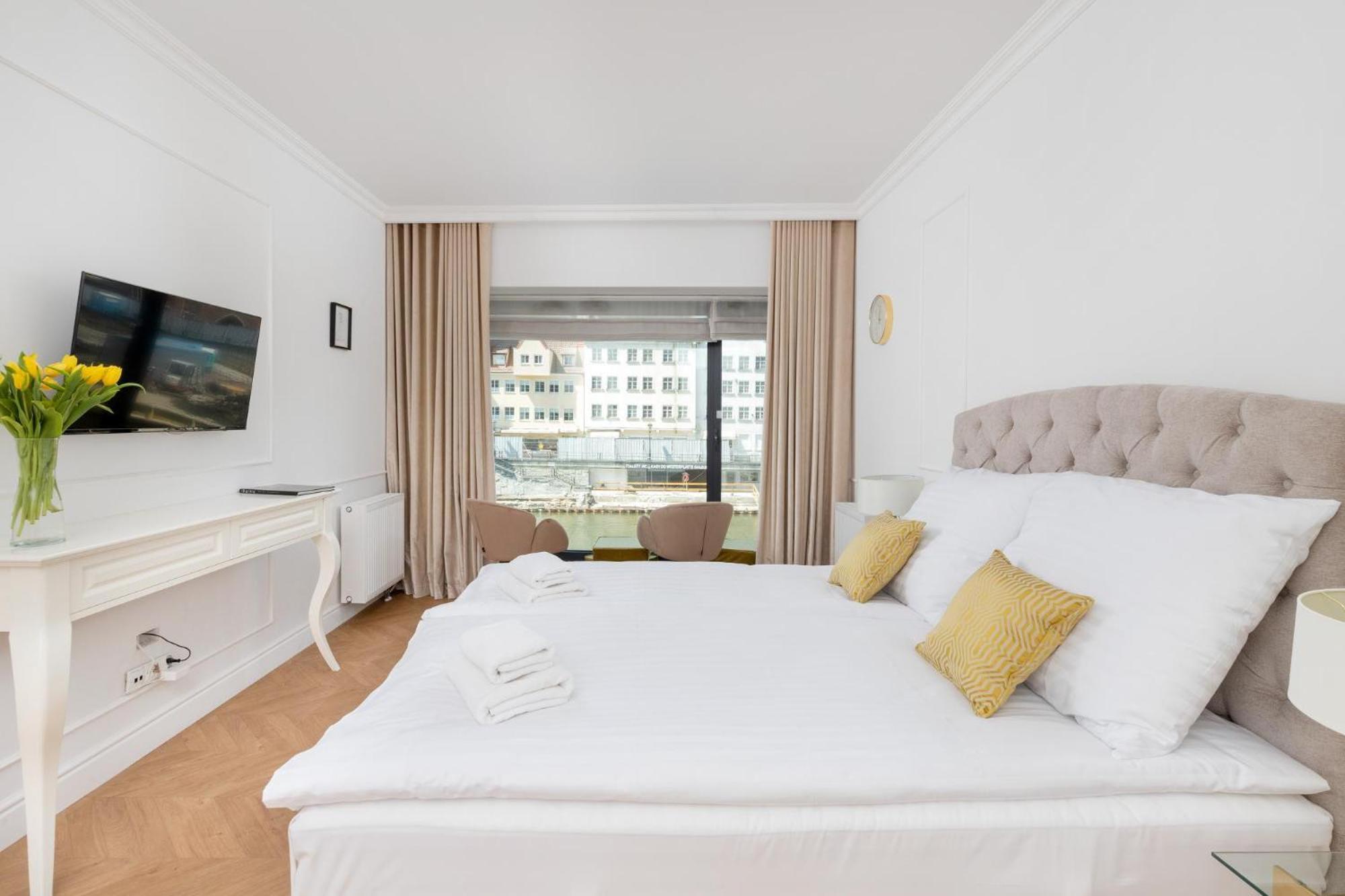 Deo Plaza - Apartamenty Old Town By Rent Like Home Гданьск Экстерьер фото