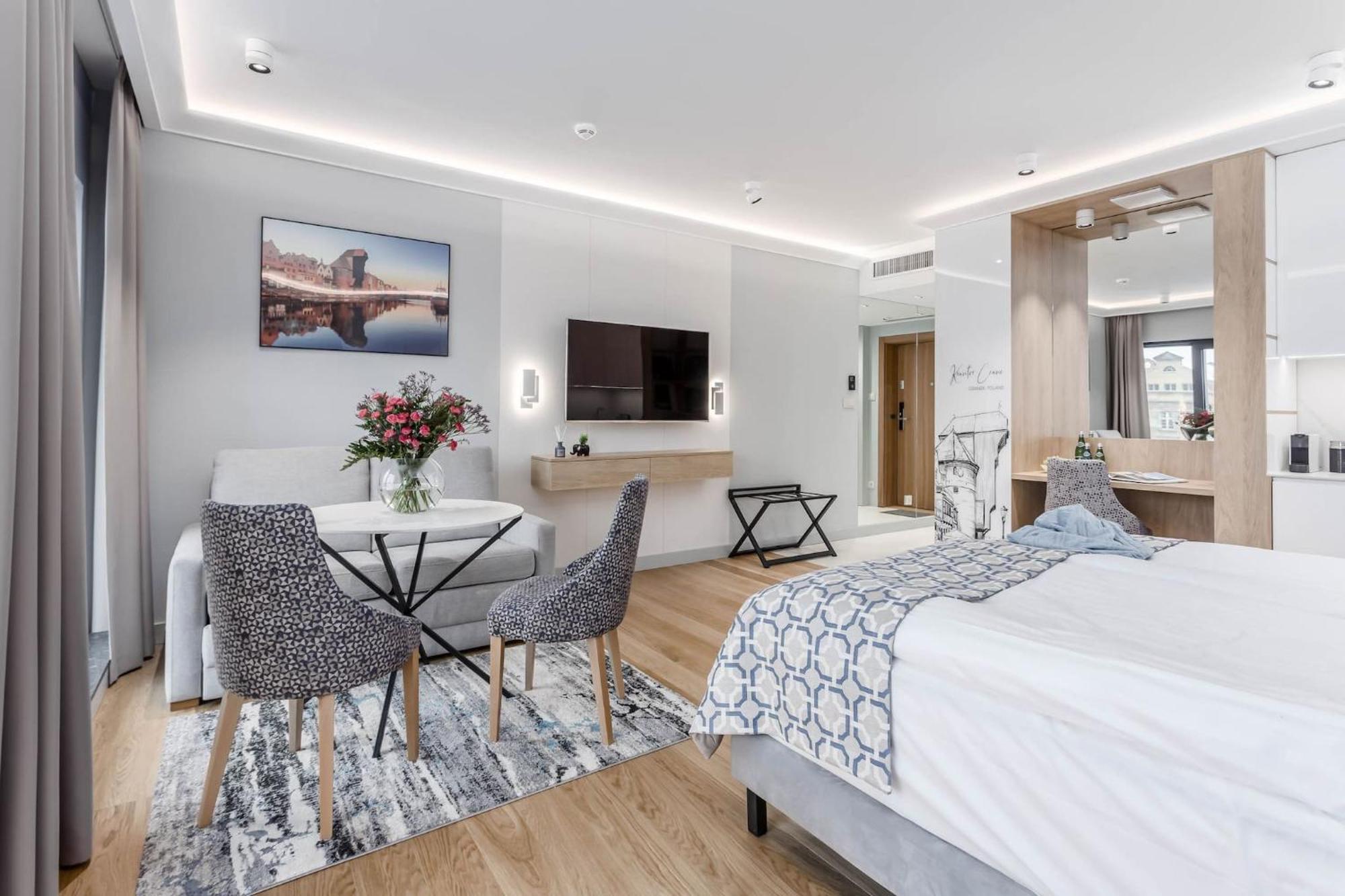 Deo Plaza - Apartamenty Old Town By Rent Like Home Гданьск Экстерьер фото