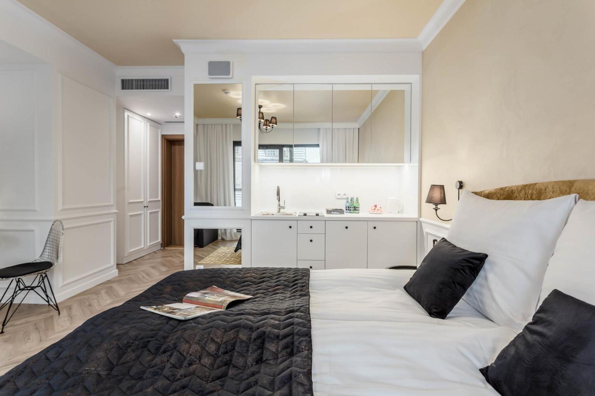 Deo Plaza - Apartamenty Old Town By Rent Like Home Гданьск Экстерьер фото